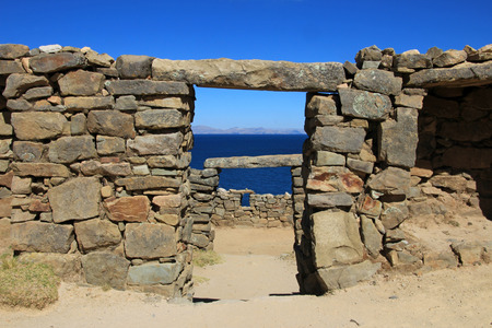 Chincana ruins at Isla del Sol, Island of the Sun, Titicaca lake, Boliviaの写真素材