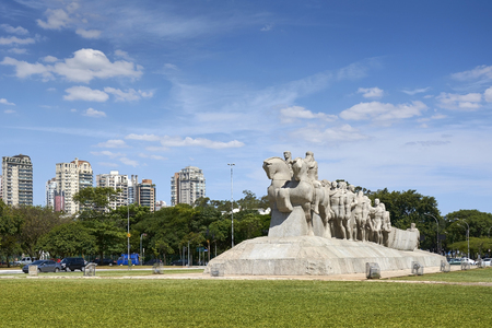 The Bandeiras monument in Ibirapuera Park, Sao Paulo, Brazil.のeditorial素材