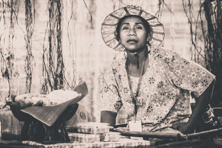 Bangkok city - DEC 1st: Way of life on December 1st 2014 in Bangkok, Thailandのeditorial素材