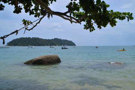 a scenic view of the beachの写真素材