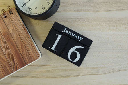 cube calendar date January 24 on the wooden backgroundの写真素材