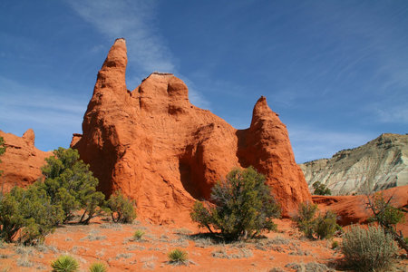 View of the red rock formations in Kodachrome Basin with blue skysの写真素材