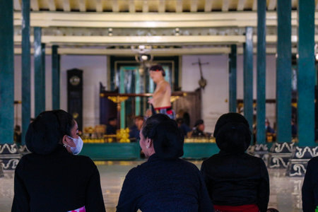 Yogyakarta, Indonesia on October 2022. Abdi dalem mataya, courtiers of the Yogyakarta Palace who are dancers. These courtiers are practicing the Serimpi dance to the accompaniment of gamelan strains.のeditorial素材