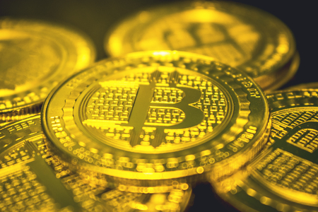 bitcoin golden coin, cryptocurrency concept, bitcoin market concept, cryptocoins priceの写真素材