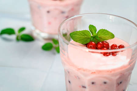 Smoothie with currant and mintの写真素材
