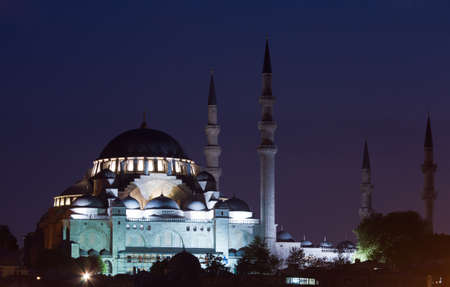 Illuminated Suleymaniye Mosque at night, Istanbul, Turkeyの写真素材