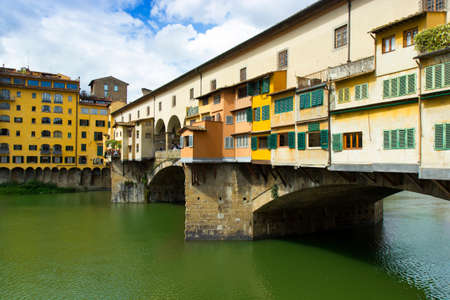 florence italy old bridge detailのeditorial素材