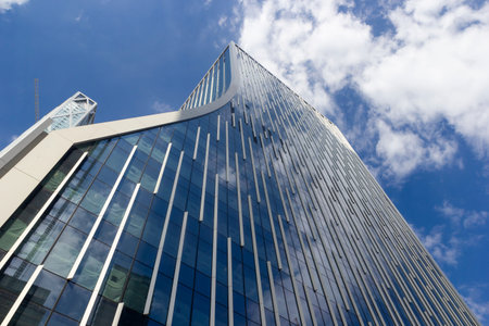 canary wharf london financial district