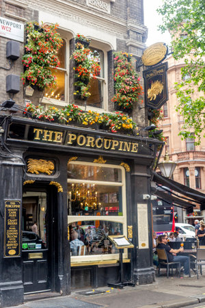 England London 24 june 2019 the porcupine pub in charing cross rdのeditorial素材