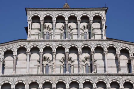 Facade Dome Duomo di Lucca Italy Tuscanyの写真素材