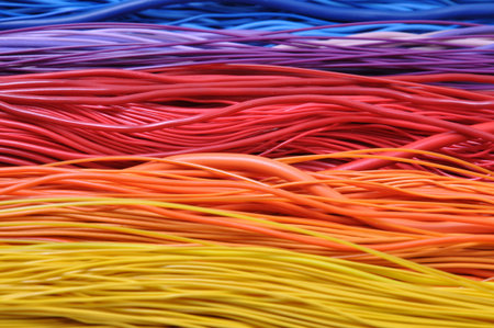 Multi-colored wires in computer networks 