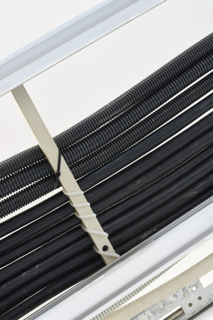 Cable ducting in the building