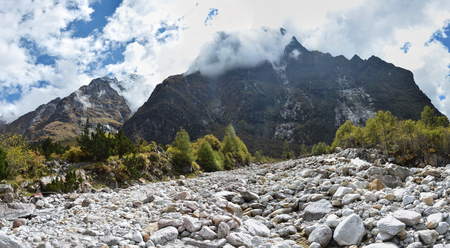Panoramic view of the Himalayan Mountains on the way to Kangchenjunga base camp, Nepalの写真素材