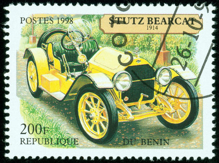 BENIN - CIRCA 1998  stamp printed in Benin, shows retro car, circa 1998 のeditorial素材