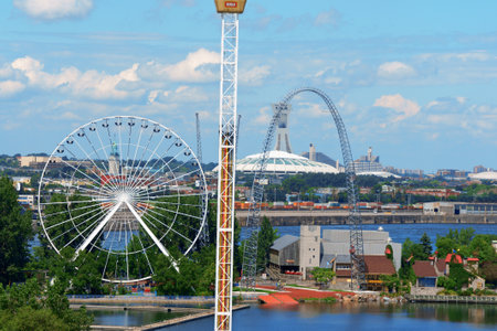 Montreal, Canada - August 09, 2008: La Ronde Amusement Park in Montreal, view from Jacques Cartier Bridge. La Ronde is the second largest Amusement Park in Canada. It was build on a little island in the middle of Saint Lawrence River in occasion of the Woのeditorial素材