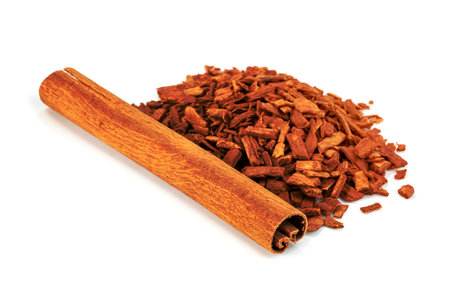 cinnamon sticks and powder isolated on white backgroundの写真素材