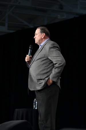 Des Moines, Iowa, USA-October 31, 2015.  Mike Huckabee speaks at a Republican rallyのeditorial素材