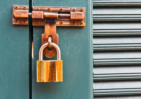 Door lock with key