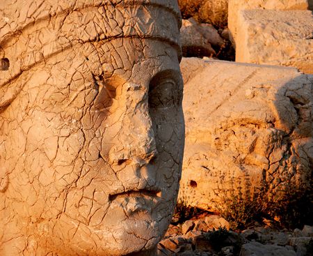 Monumental head of Apollo at sunset, Namrut Dagi, Turkeyの写真素材