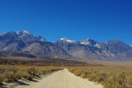 Sandy road to Sierraの写真素材