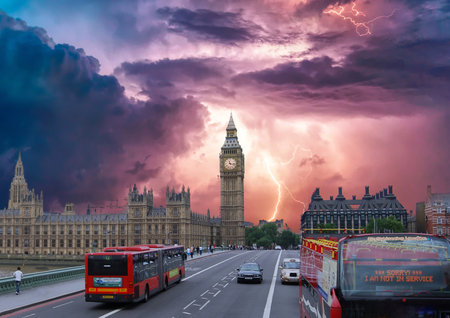 The London Bridge, Westminster Palace and The Big Ben Clock tower during a thunderstormのeditorial素材