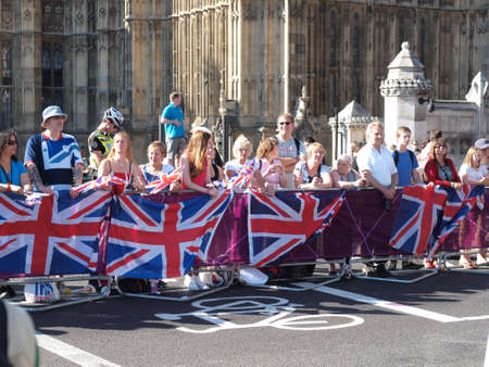 LONDON - SEPTEMBER 9: People attending at the competition for athletes with disabilities Games on the final day of the event September 9, 2012, Londonのeditorial素材