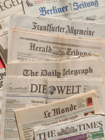 Major international newspapers headersのeditorial素材