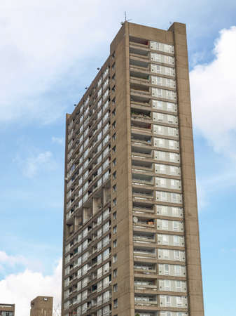 LONDON, ENGLAND, UK - MARCH 05, 2009: The Balfron Tower designed by Erno Goldfinger in 1963 is a Grade II listed masterpiece of new brutalist architectureのeditorial素材