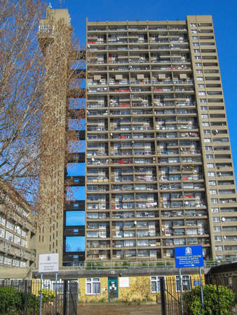 LONDON, ENGLAND, UK - MARCH 05, 2009: The Trellick Tower in North Kensington designed by Erno Goldfinger in 1964 is a Grade II listed masterpiece of new brutalist architectureのeditorial素材