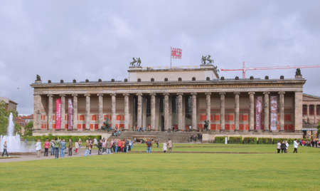 BERLIN, GERMANY - MAY 09, 2014: Tourists visiting the Altes Museum of Antiquities in Museumsinsel Berlin Germanyのeditorial素材