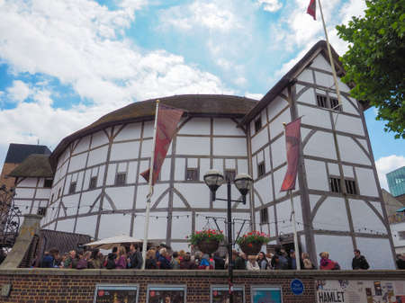 LONDON, UK - JUNE 10, 2015: The Shakespeare Globe Theatreのeditorial素材