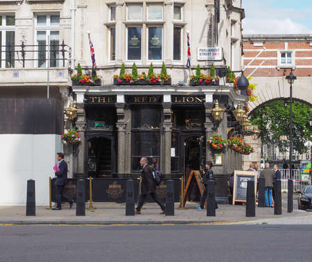 LONDON, UK - JUNE 09, 2015: The Red Lion pub situated in London political heart near the Houses of Parliament has been the favoured pub of the political elite for centuriesのeditorial素材