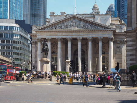LONDON, UK - JUNE 11, 2015: People in front of The Royal Stock Exchangeのeditorial素材