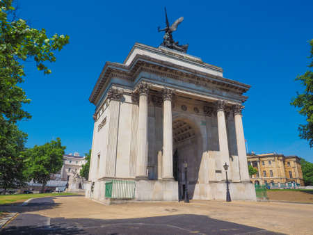 Wellington arch to celebrate the victory against Napoleon in London, UKのeditorial素材