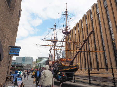 LONDON, UK - JUNE 10, 2015: Tourists visiting Sir Francis Drake galleon called Golden Hinde II now moored at Southwarkのeditorial素材