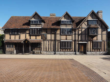 STRATFORD UPON AVON, UK - SEPTEMBER 26, 2015: William Shakespeare birthplaceのeditorial素材