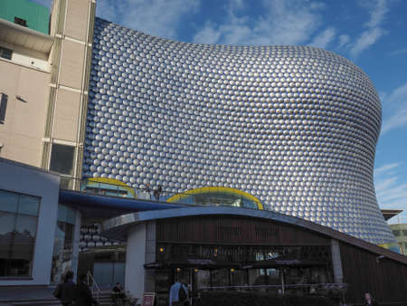 BIRMINGHAM, UK - SEPTEMBER 24, 2015: Bull Ring shopping centre designed by Future Systems architects for Selfridgesのeditorial素材