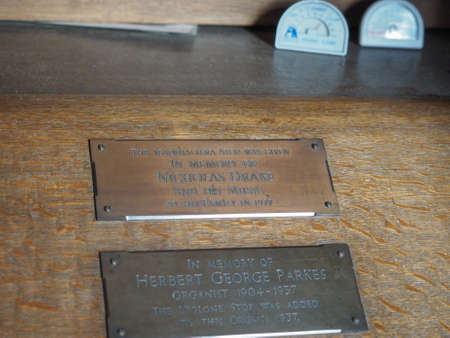 TANWORTH IN ARDEN, UK - SEPTEMBER 25, 2015: Organ at Parish Church of St Mary Magdalene dedicated to Nicholas Drakeのeditorial素材