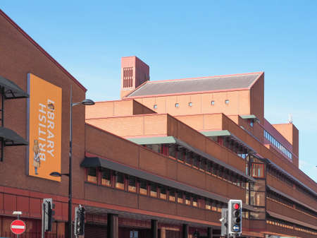 LONDON, UK - SEPTEMBER 28, 2015: The British Library is the national library of the United Kingdom and the largest library in the worldのeditorial素材