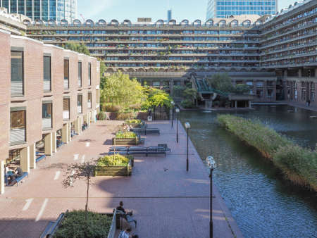 LONDON, UK - SEPTEMBER 28, 2015: The Barbican Centre iconic new brutalist architectureのeditorial素材