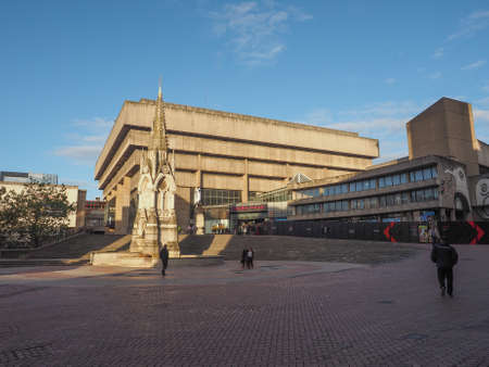 BIRMINGHAM, UK - SEPTEMBER 25, 2015: Birmingham Central Library iconic masterpiece of New Brutalism designed by John Madin in 1974 is now threated of demolitionのeditorial素材