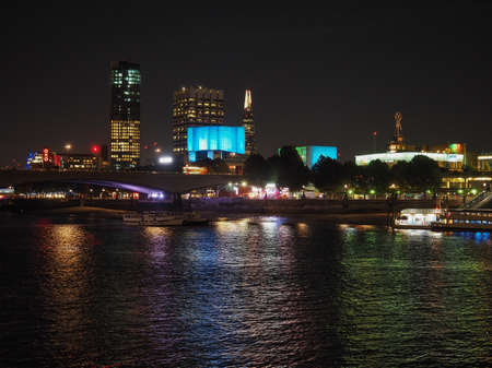 LONDON, UK - SEPTEMBER 27, 2015: The National Theatre designed by Sir Denys Lasdun is a masterpiece of new brutalist architecture at nightのeditorial素材