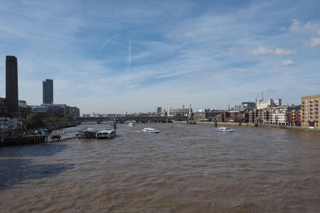 LONDON, UK - SEPTEMBER 29, 2015: Panoramic view of River Thamesのeditorial素材