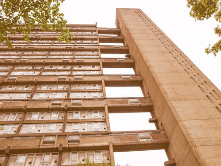 LONDON, ENGLAND, UK - MAY 06, 2010: The Balfron Tower designed by Erno Goldfinger in 1963 is a Grade II listed masterpiece of new brutalist architecture vintageのeditorial素材