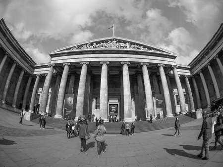 LONDON, UK - SEPTEMBER 28, 2015: Tourists visiting the British Museum in black and whiteのeditorial素材