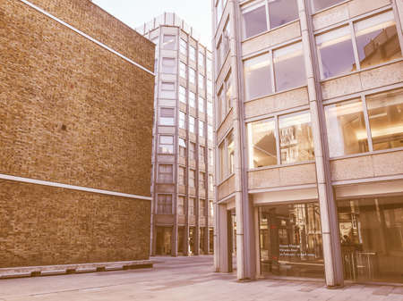 LONDON, ENGLAND, UK - MARCH 04, 2009: The Economist Building designed in 1962 by Alison and Peter Smithson is a masterpiece of new brutalist architecture also featured in the opening scene of Michelangelo Antonioni movie Blow Up vintageのeditorial素材
