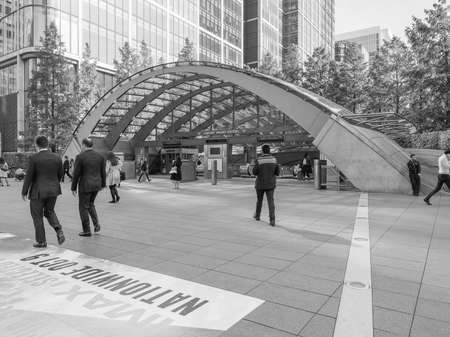 LONDON, UK - SEPTEMBER 29, 2015: The Canary Wharf tube station serves the largest business district in the United Kingdom in black and whiteのeditorial素材