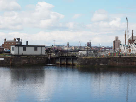 LIVERPOOL, UK - CIRCA JUNE 2016: Skyline view of the waterfront on River Merseyのeditorial素材