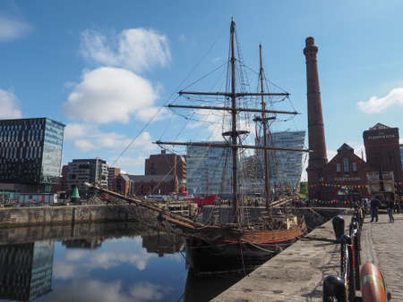 LIVERPOOL, UK - CIRCA JUNE 2016: View of the city of Liverpoolのeditorial素材