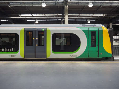 LONDON, UK - CIRCA JUNE 2016: London Midland train at London Euston train stationのeditorial素材
